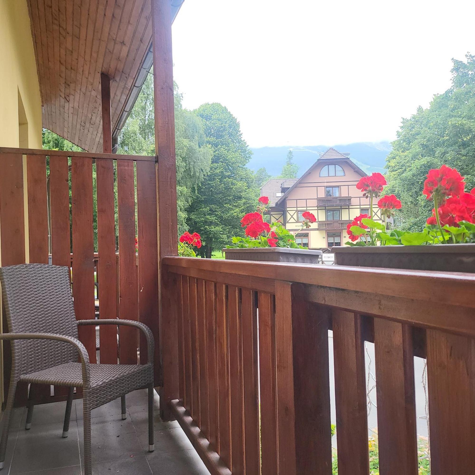 Penzion Slalom Tátralomnic Kültér fotó